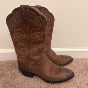 Ariat Heritage R Toe Western Boot